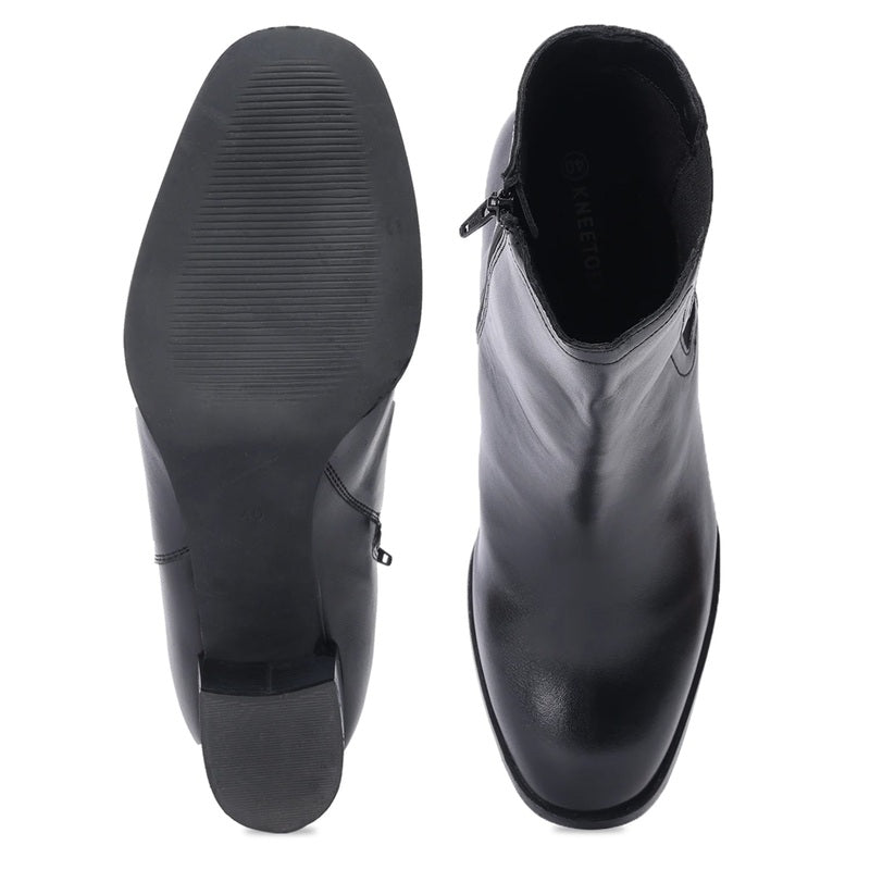 Comfortable Black Block Heel Beatle Boots