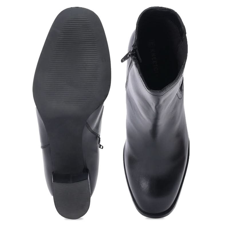 Comfortable Black Block Heel Beatle Boots