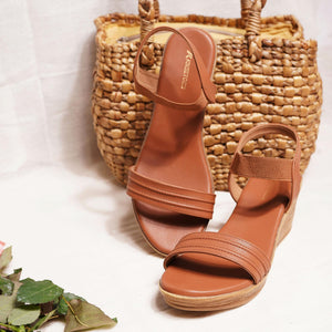 All-Day Comfort Brown Casual Wedge Heels