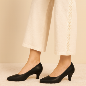 Black Kitten Heel Versatile Pointed-Toe Pumps