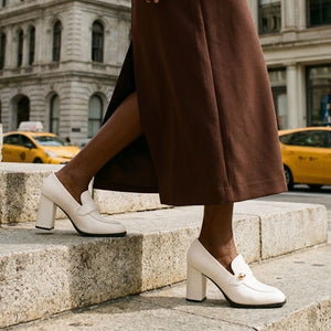 Vivienne – White Penny Loafer Pump