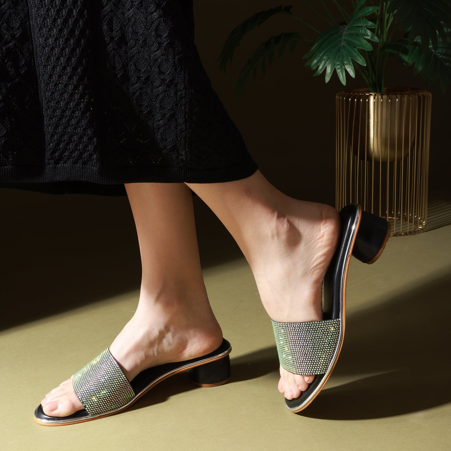 Classic Glitter Black Round Heel Slippers For Party Wear