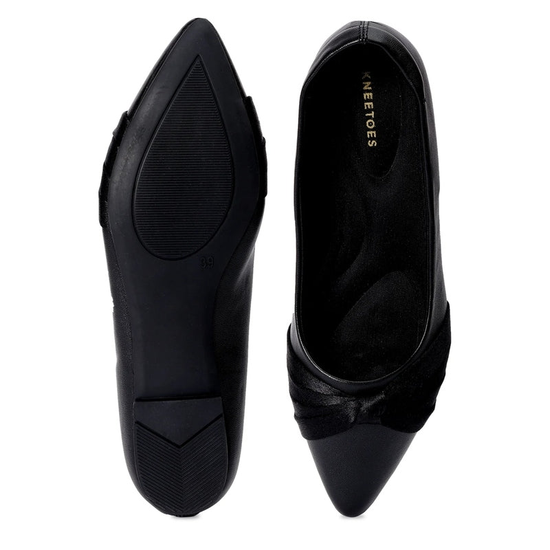 Comfortable Black Pointed-Toe Ballerinas
