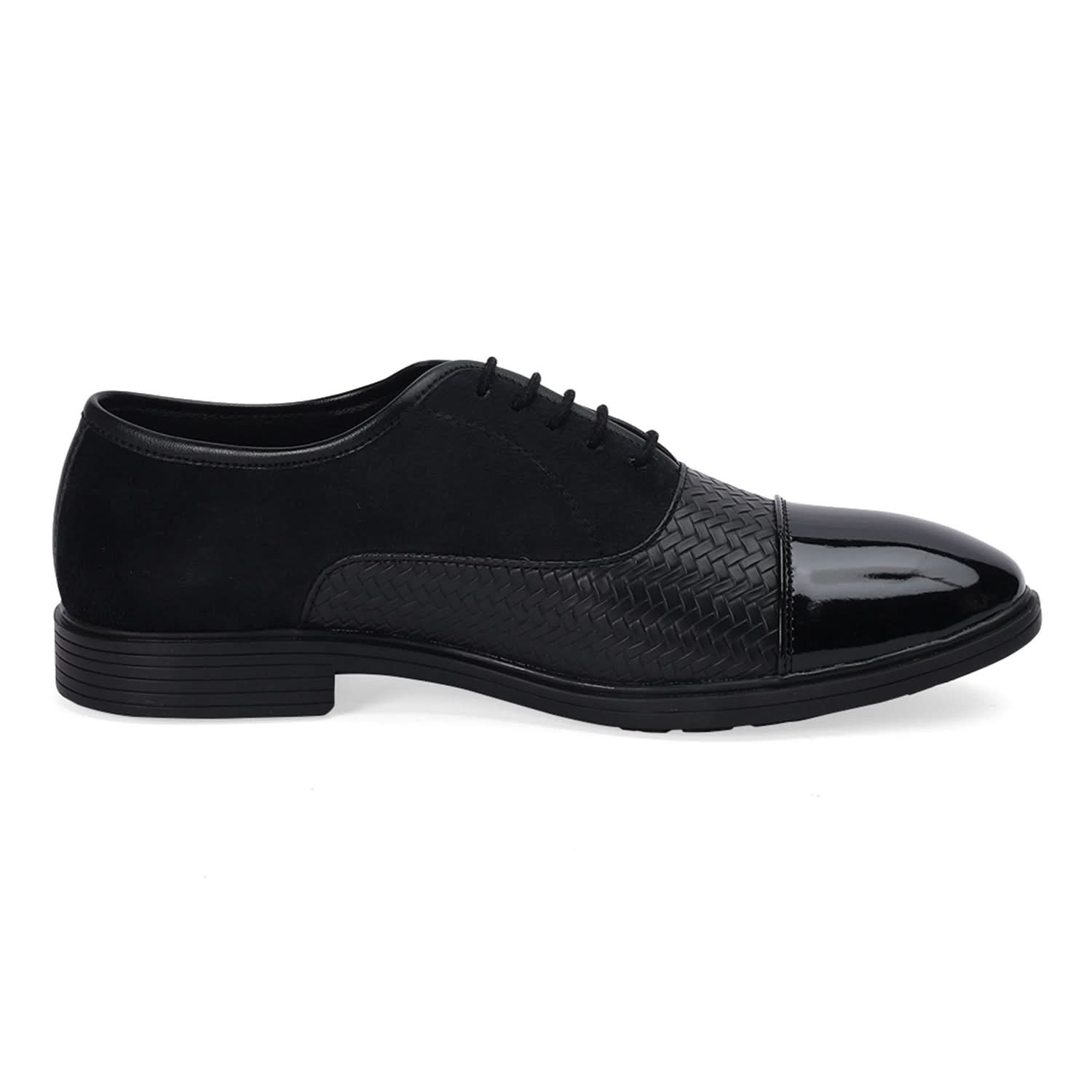 Black Lace-Up Formal Shoes
