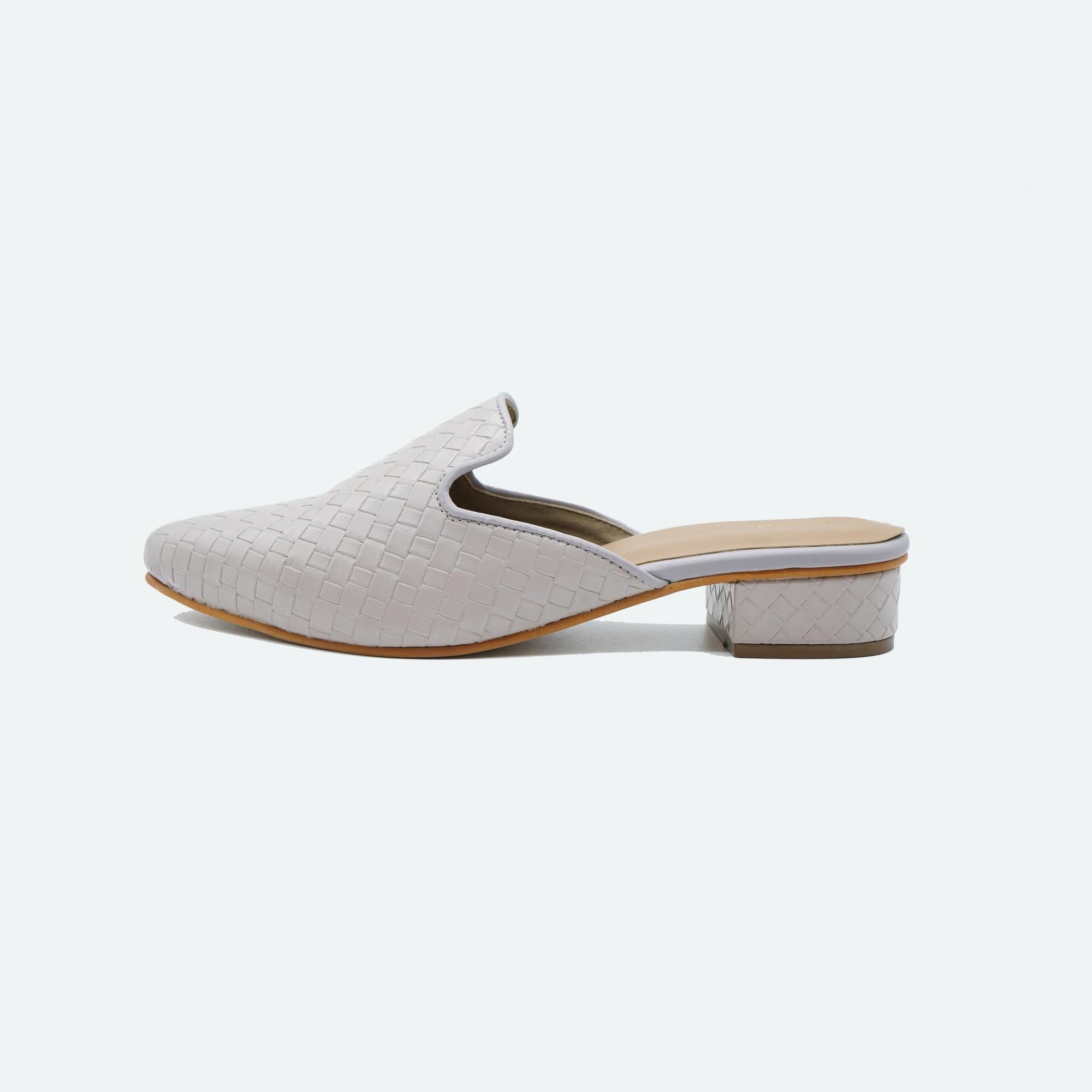 Matte Muse Light-Grey Textured Mules