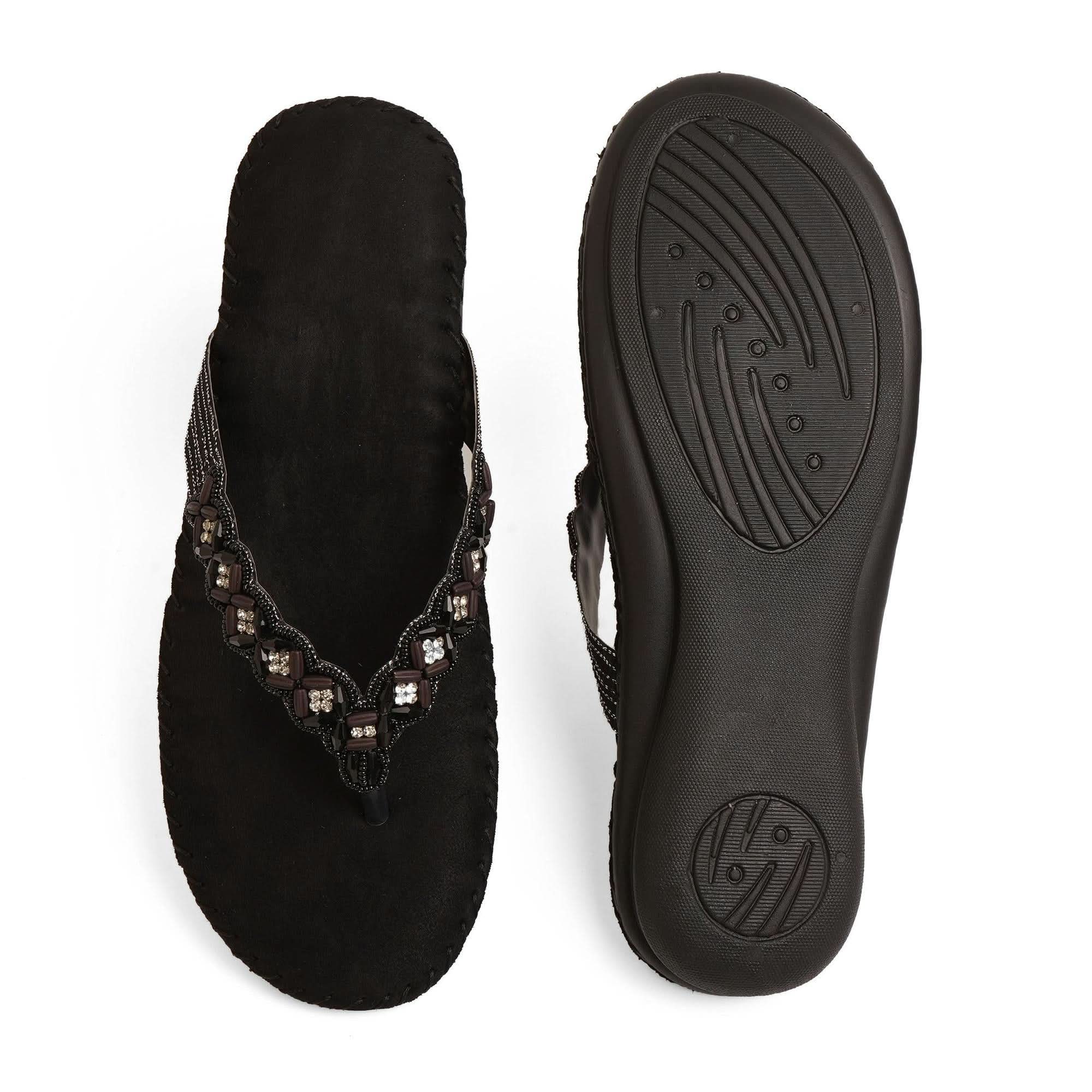 Bead Luxe Black Thong Cushioned Sandals