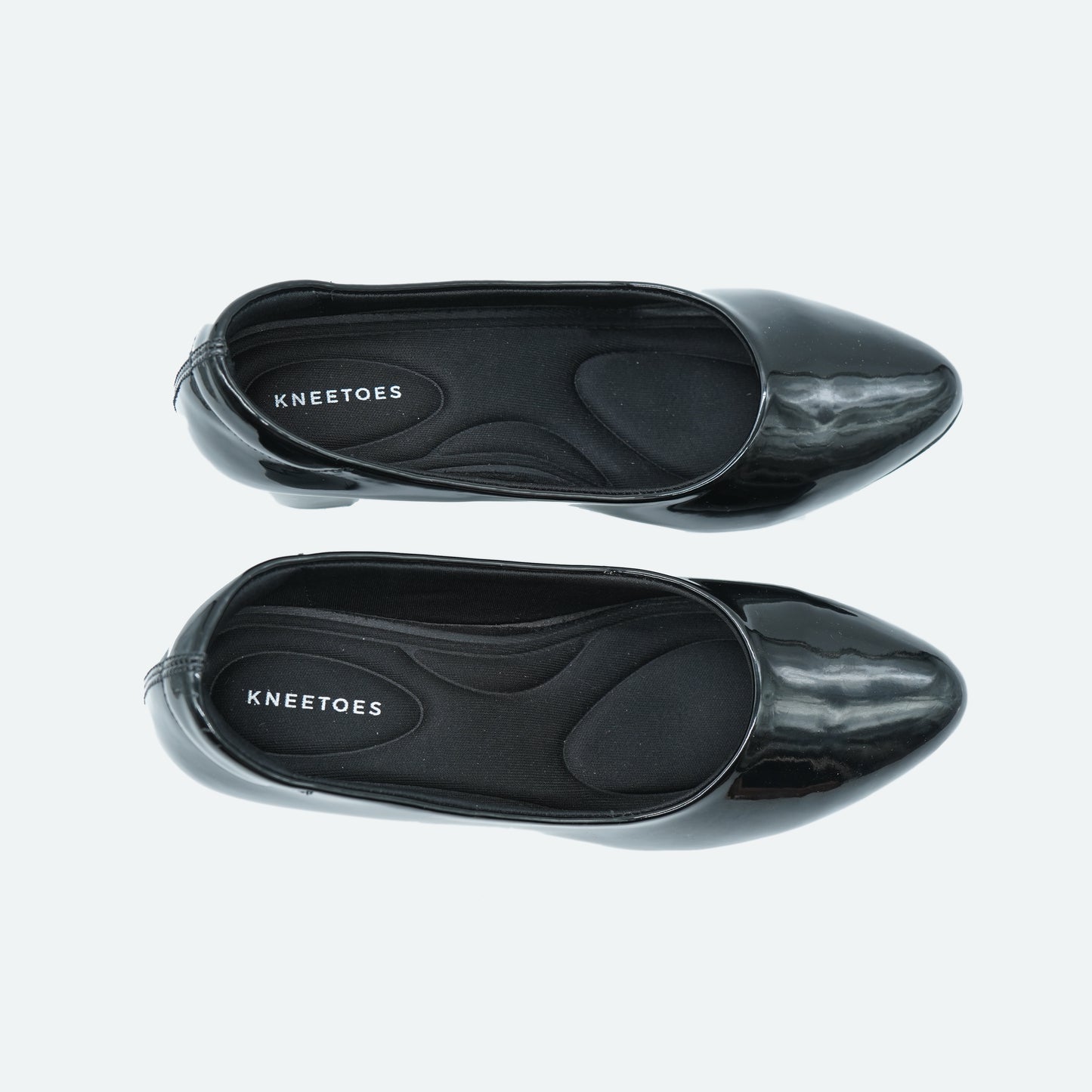 Exquisite Glossy finish Black Shoes featuring Closed toe Design for Office comfo