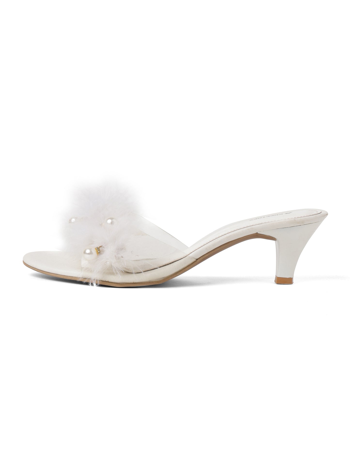 Fashionable White Party Sandal