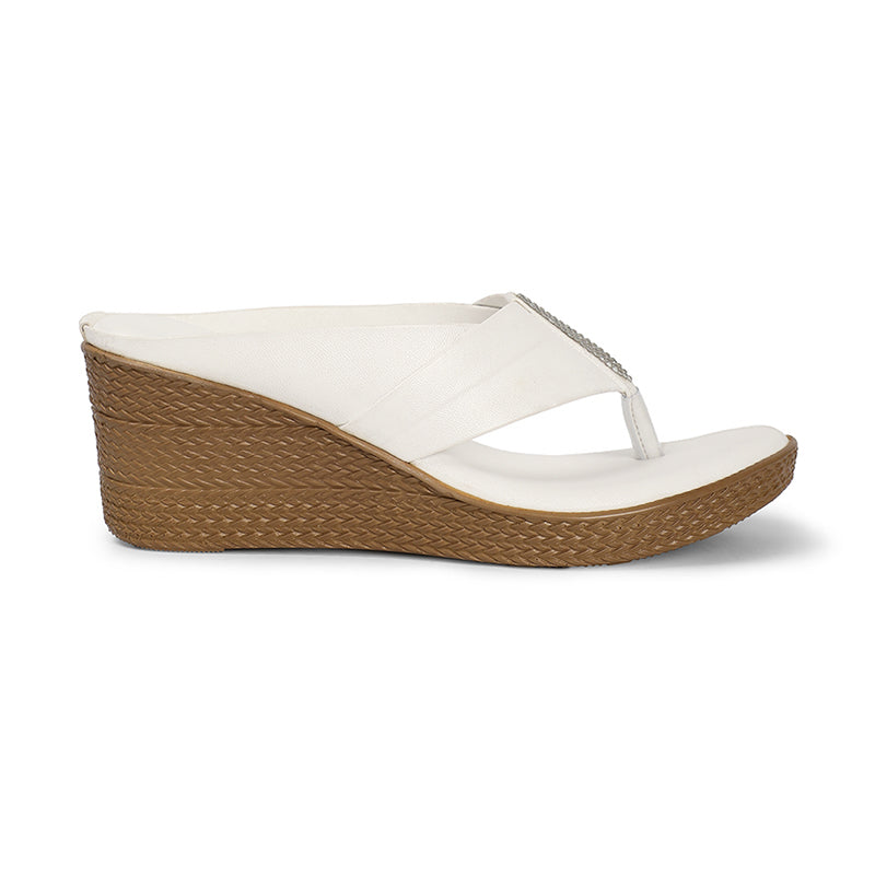 Crema- Thong Sandals