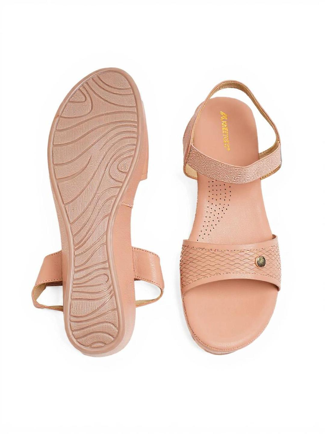 Kneetoes Women Soft Peach Textured Open-Toe Sandals