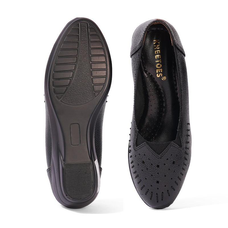 Briar - Black Moccasins