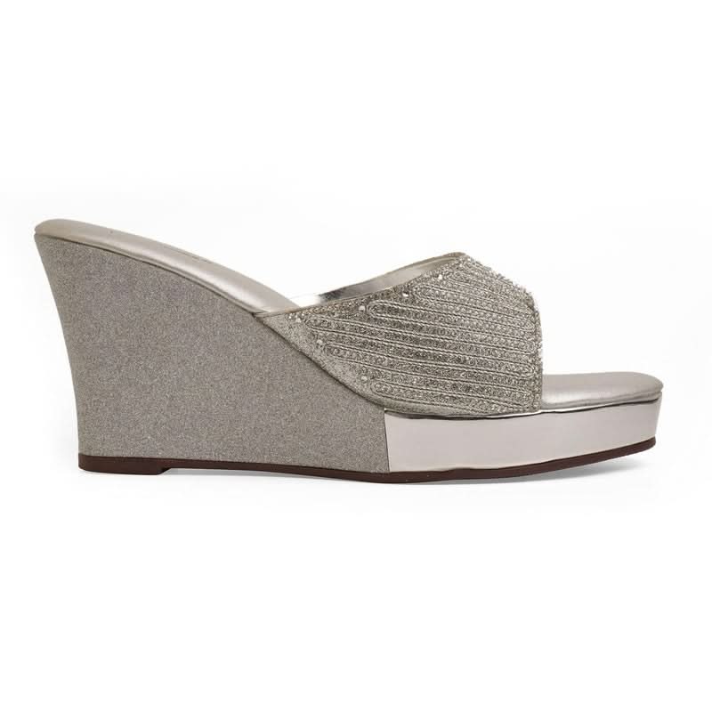 Mopsy - Wedges