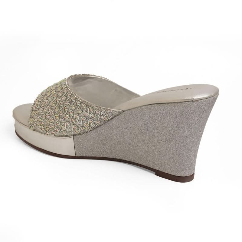 Mopsy - Wedges
