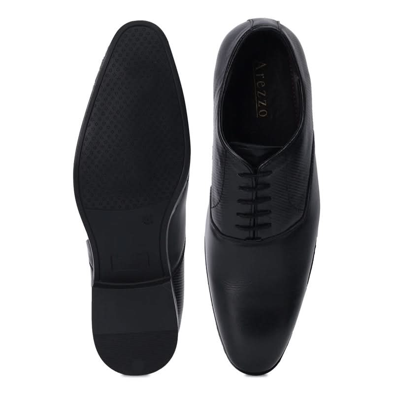 Classic Black Textured Oxford Shoes
