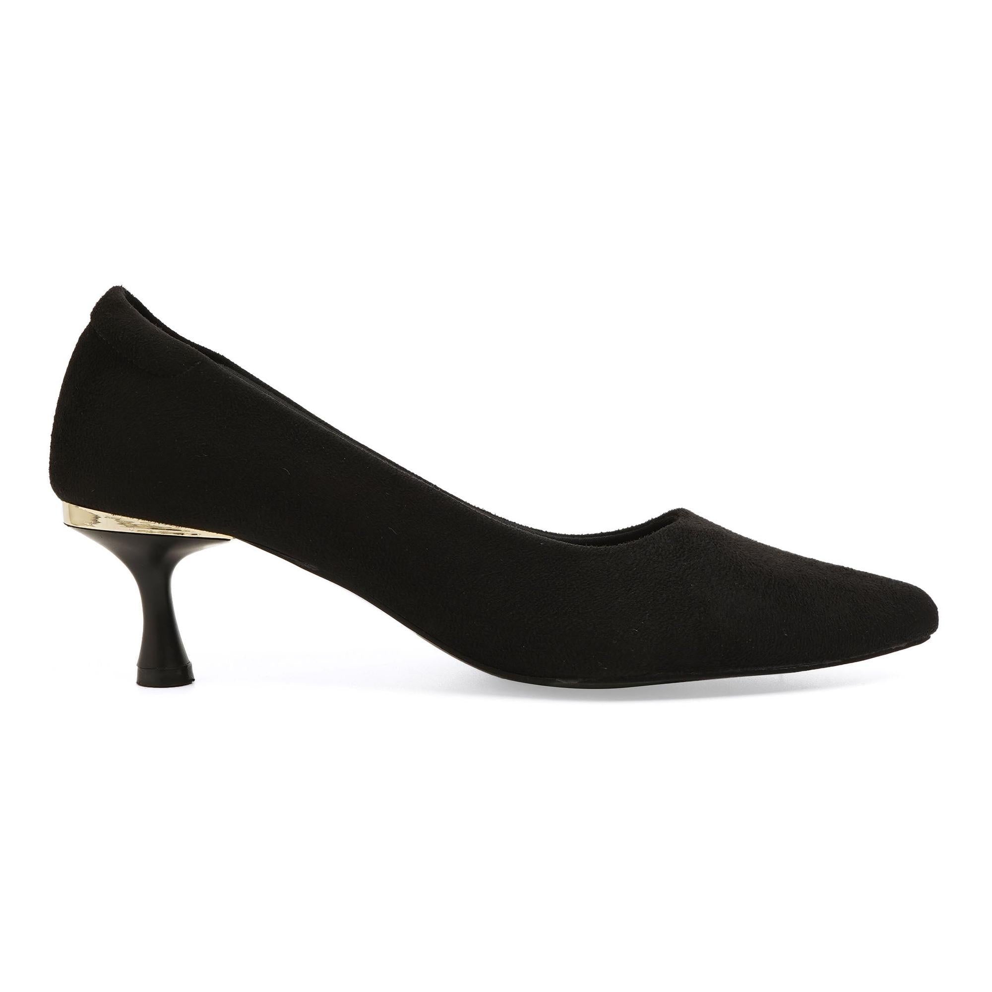 Classic Charm Black Louis Pumps