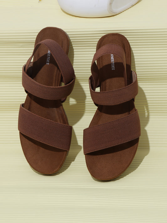 Sleek Tan Fashion Sandal