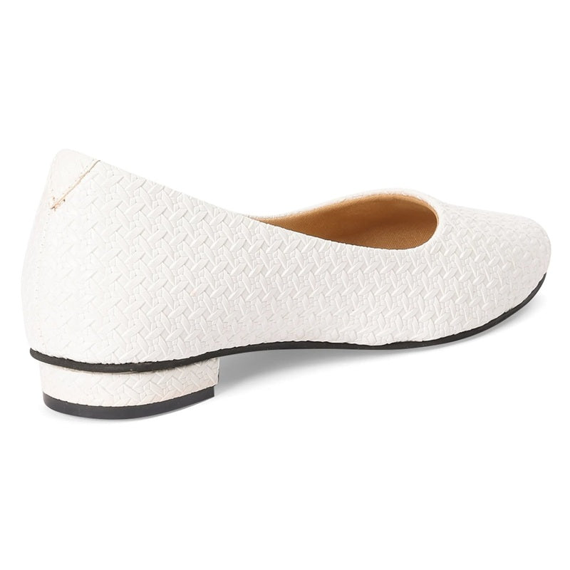 Textured White Lightweight Block Heel Ballerinas