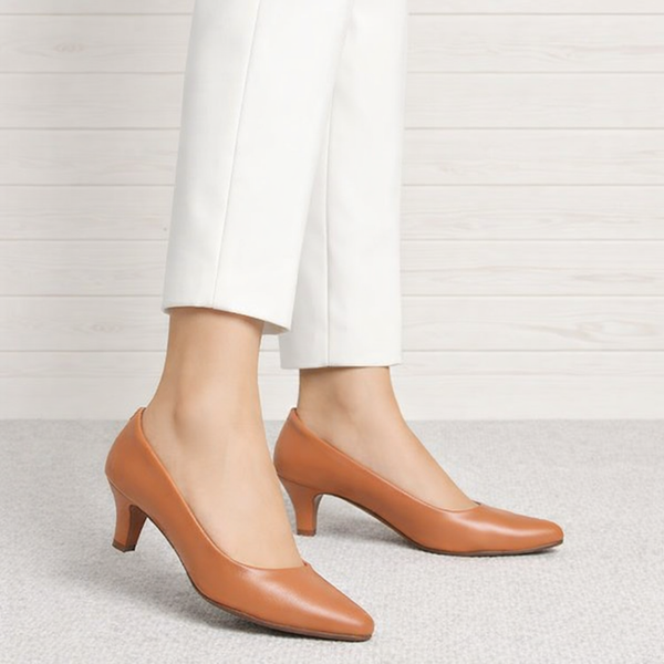 Lyra - Tan Pumps