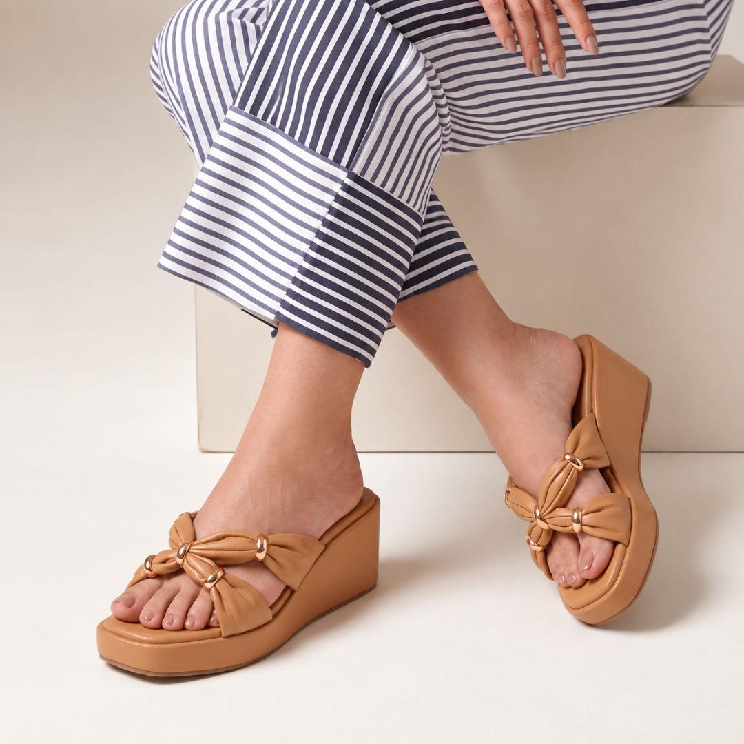 Darcy - Tan Wedges