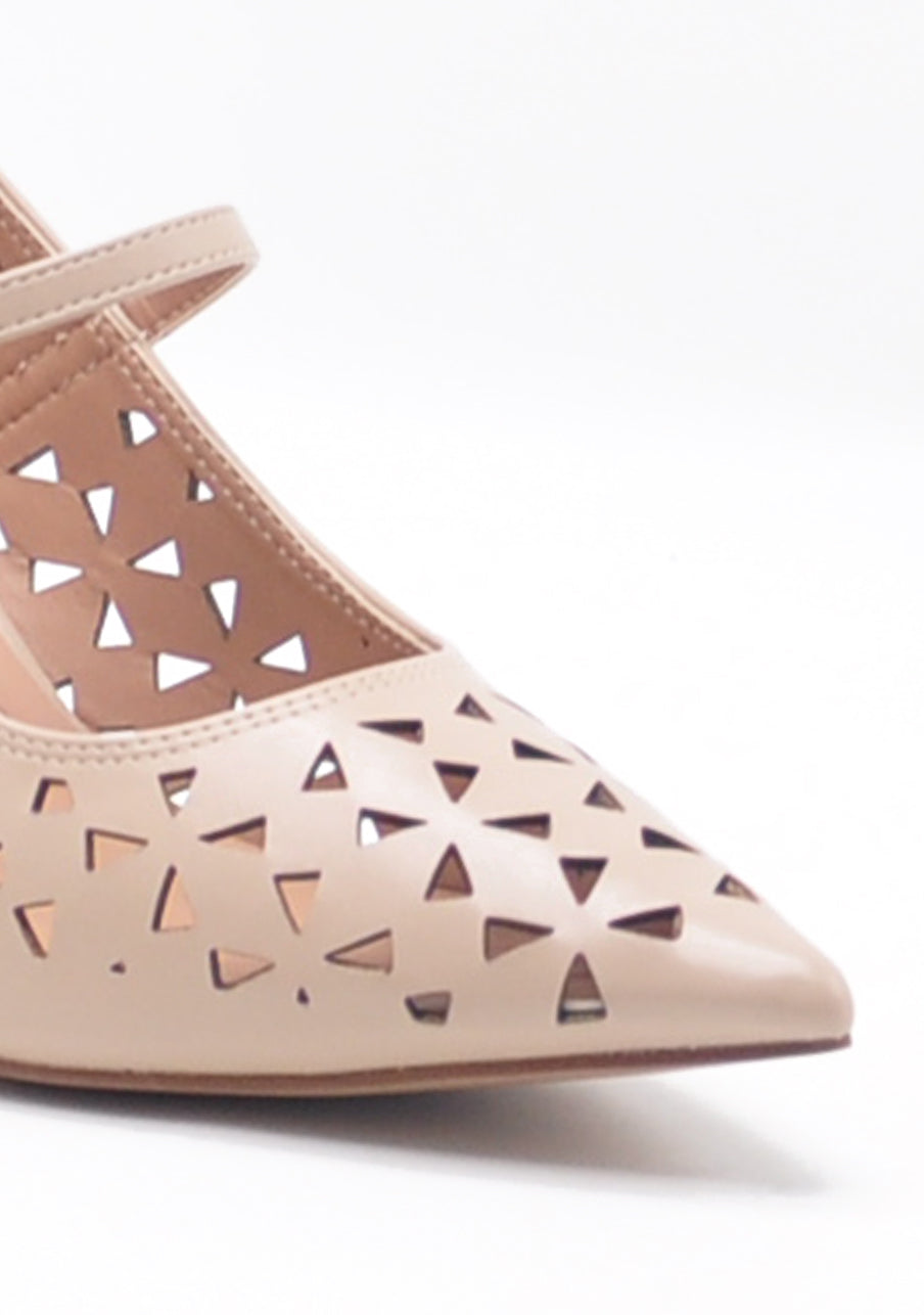 Celestine - Beige Pumps