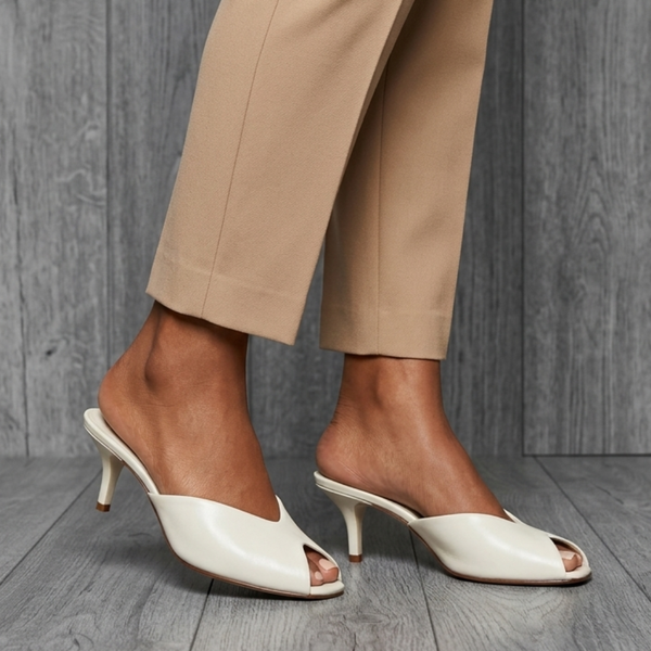 Starlette -White Mules