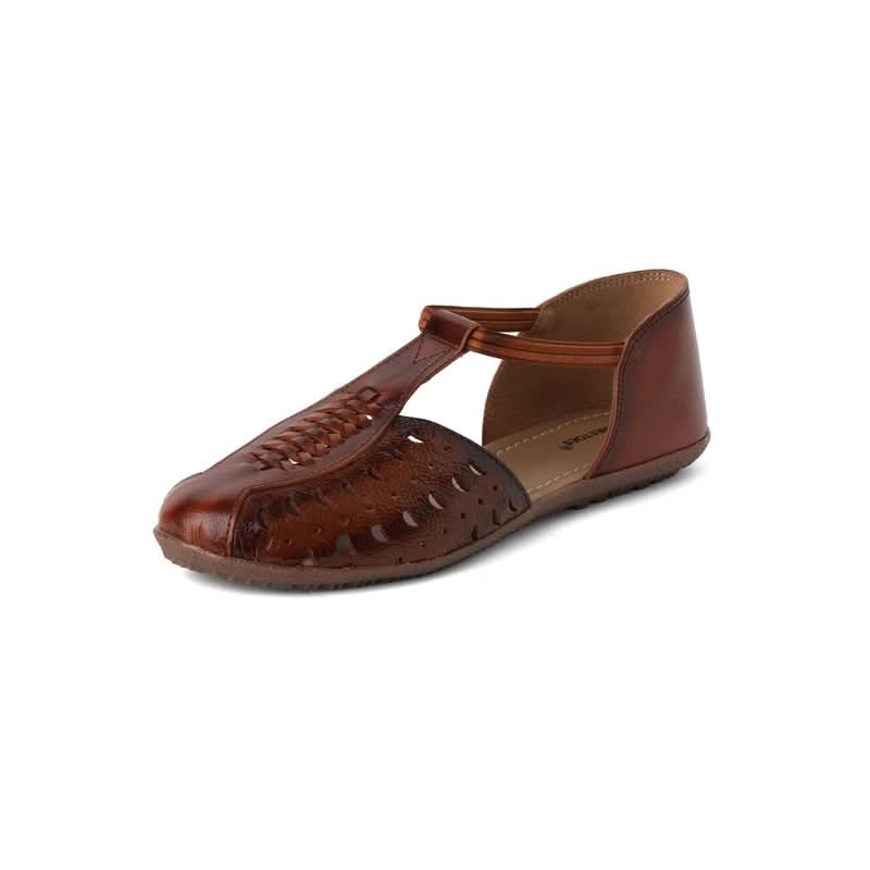 Two-tone Brown Closed-Toe Sandals
