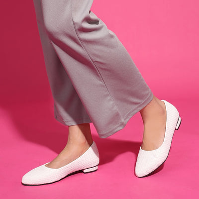 Textured White Lightweight Block Heel Ballerinas