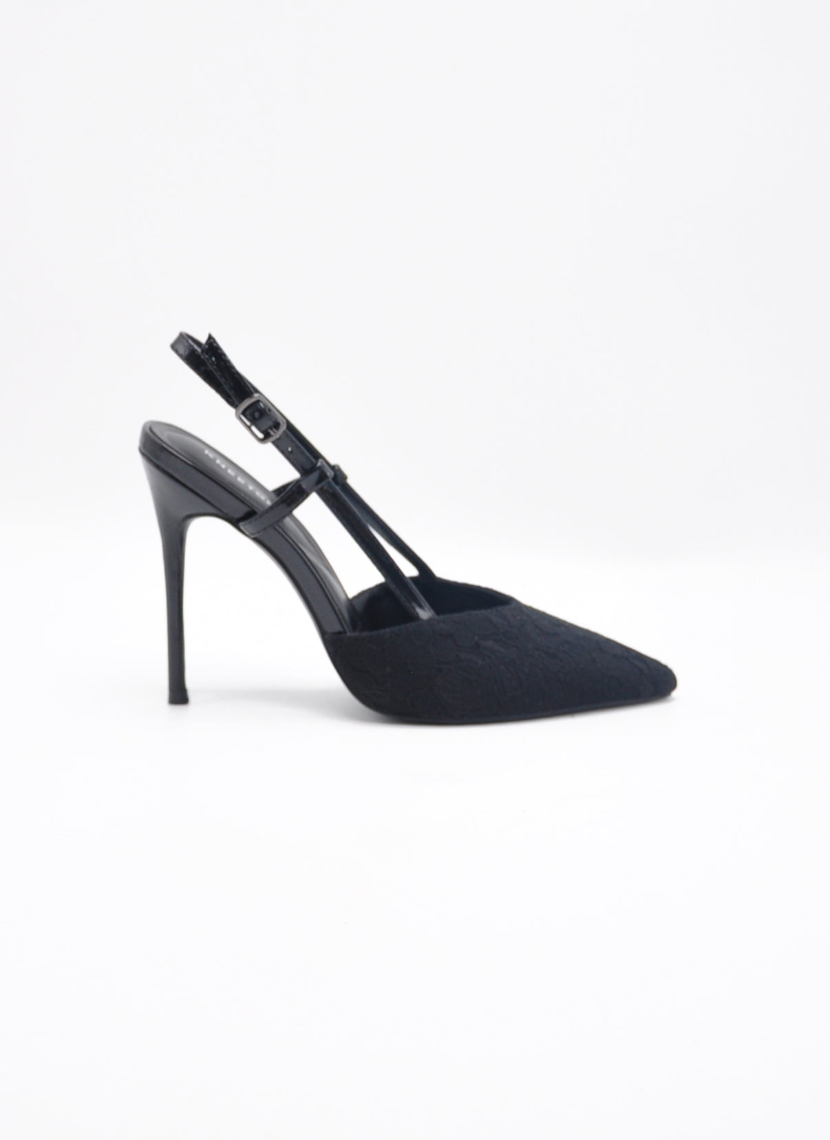 Violetta - Black Stilettos