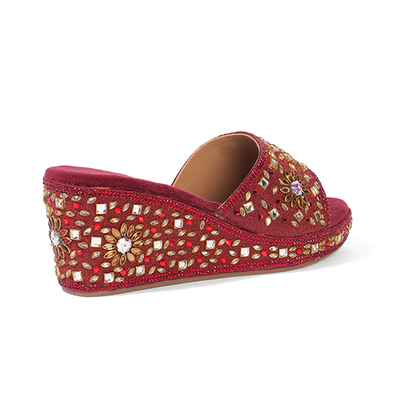 Eshavelle - Maroon Wedges