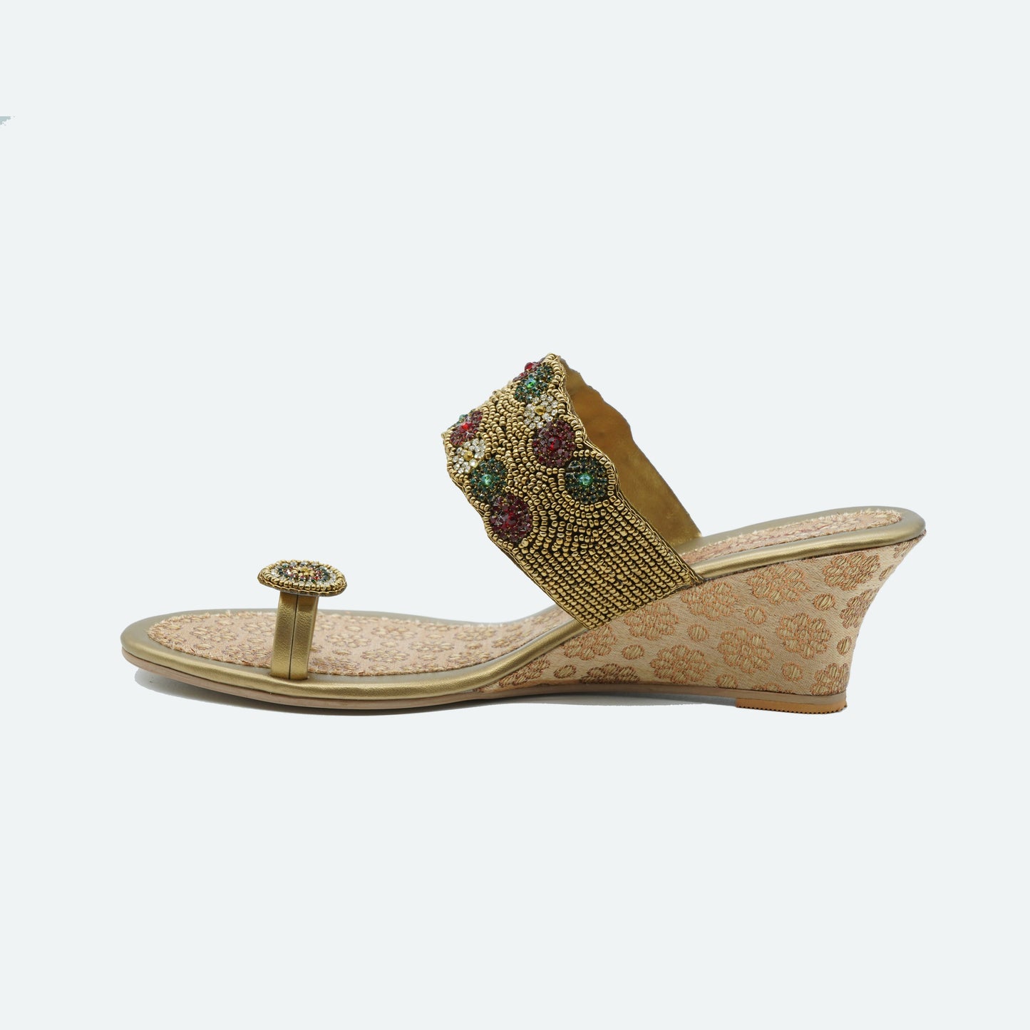 Stylish Glitter Antique Slipper featuring Toe ring Design for Wedding wear