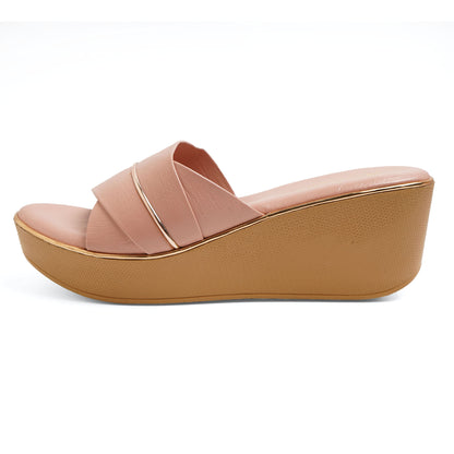 Classic Matt Finish Peach Platform Heel Slippers For Everyday Casuals