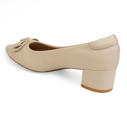 Trendy Glossy Ivory Block Heel Pumps For Office Comfort