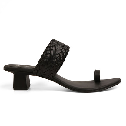 Chic Matt Finish Black Box Heel Slidders For Everyday Casuals