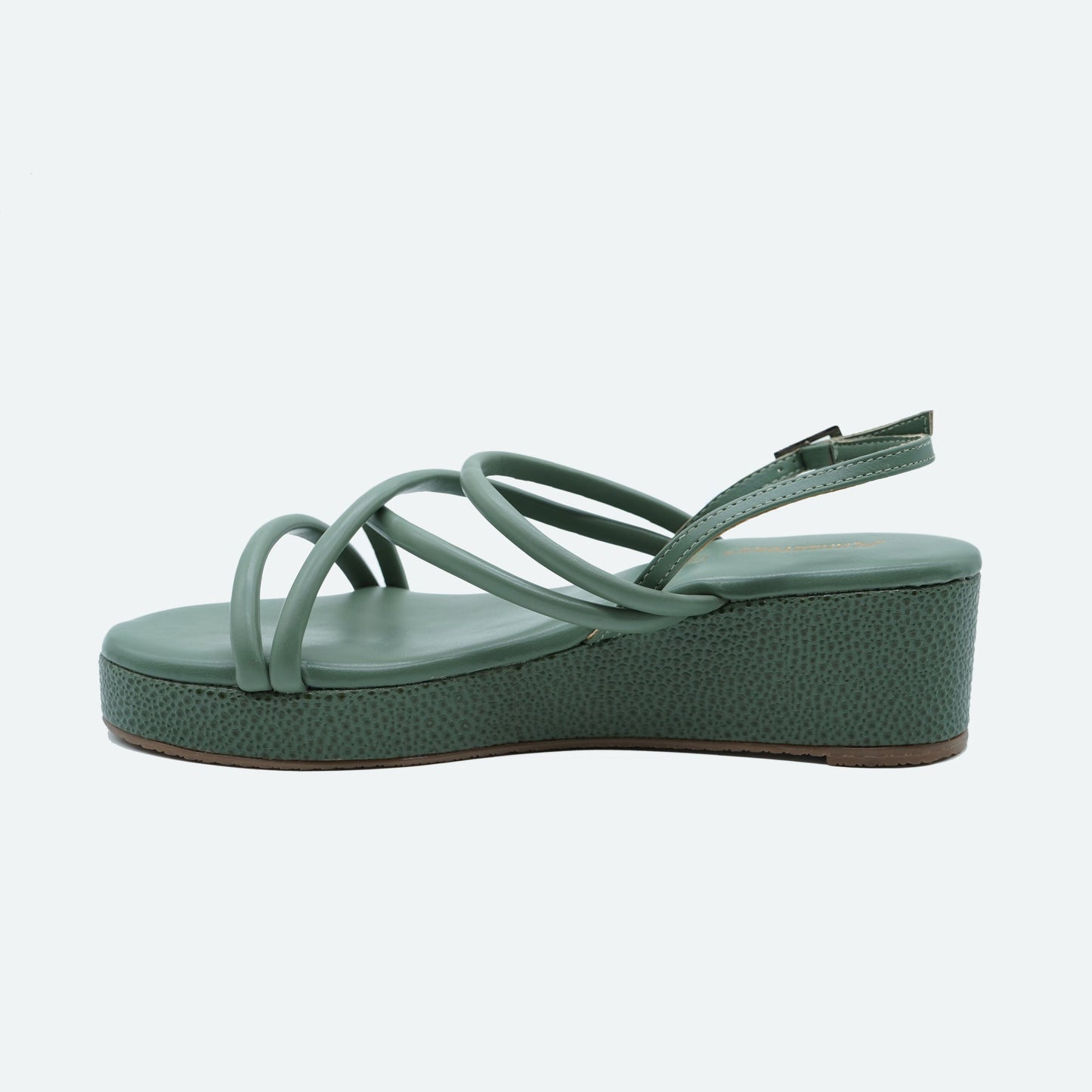 Exquisite Mat finish Green Slipper featuring Design for Everyday casuals