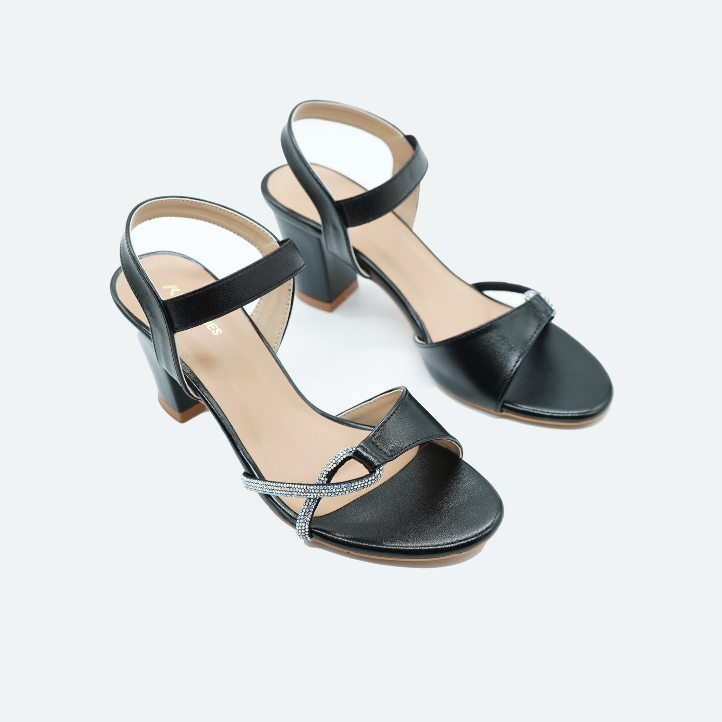 Comtemporary Glossy finish Black Sandals featuring Design for Party wear