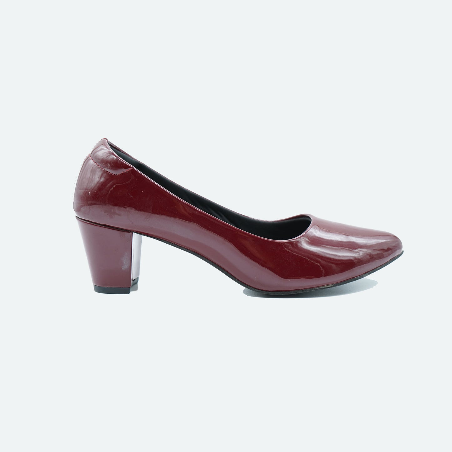 Exquisite Glossy finish Maroon Shoes featuring Closed toe Design for Office comfort