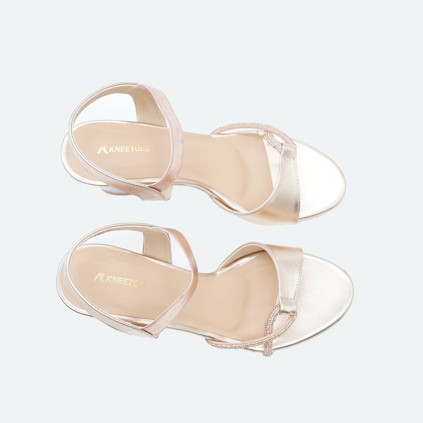 Exquisite Shiny finish Gold Sandals featuring Design for Party wear