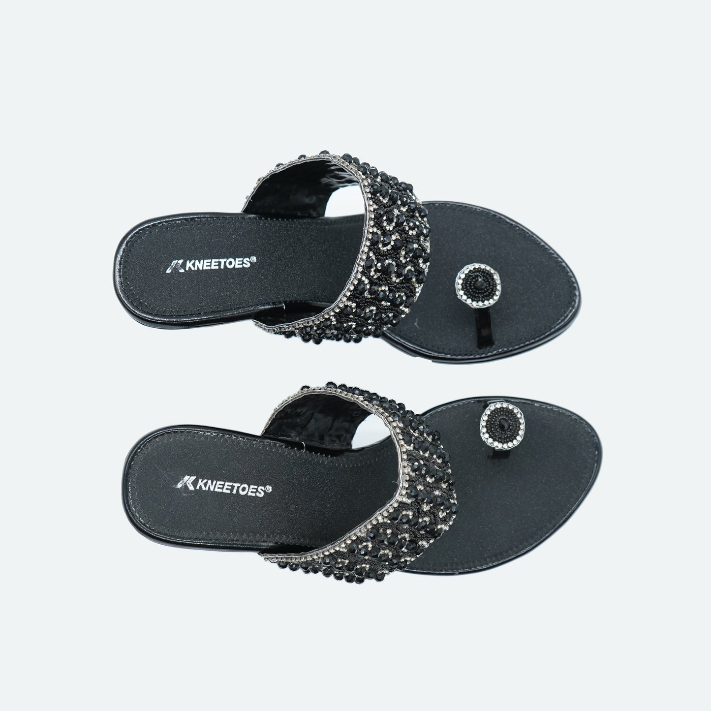 Elegant Glossy finish Black Slipper featuring Toe ring Design for Wedding wear