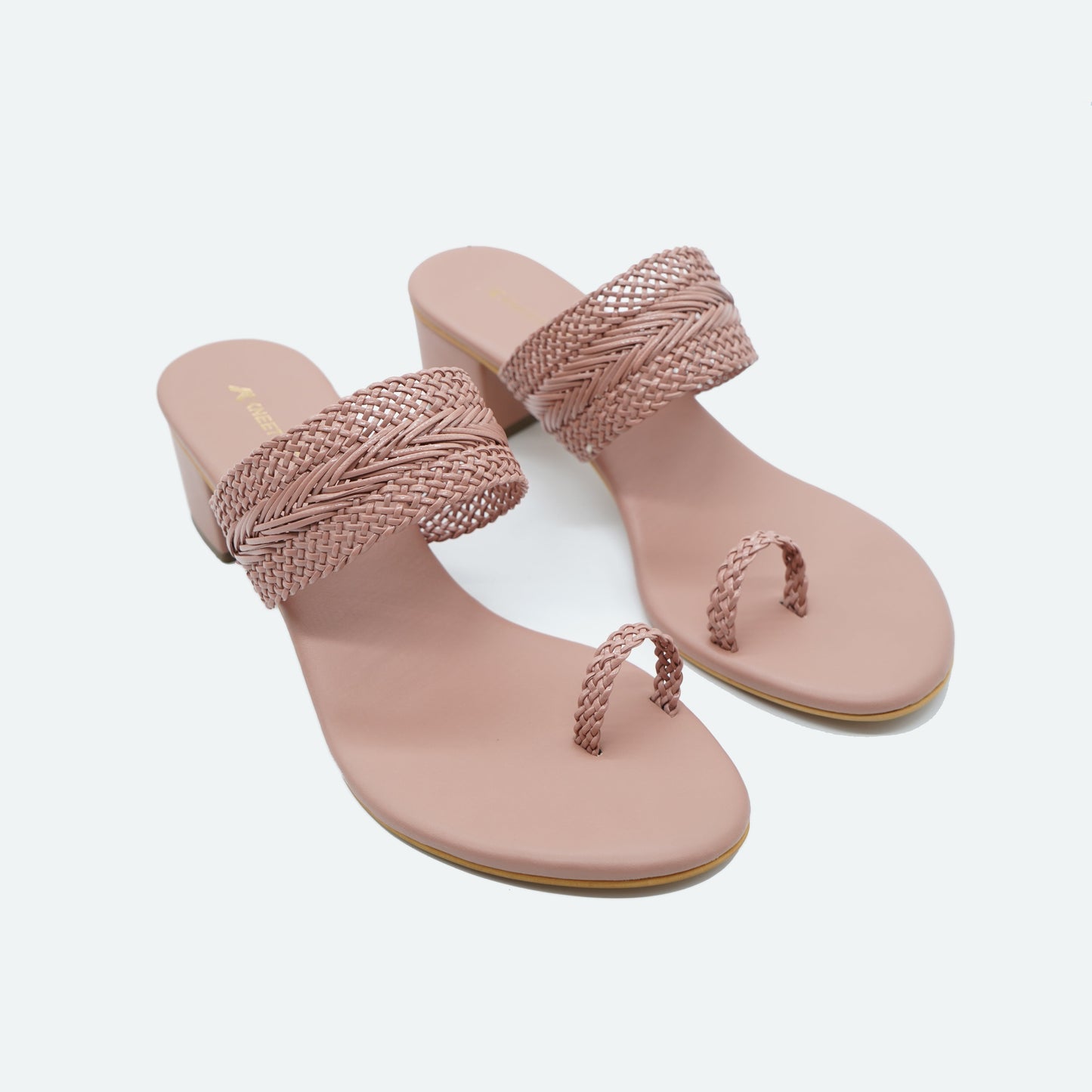 Contemporary Stone work Peach Slipper featuring Toe strap Design for Everyday casuals