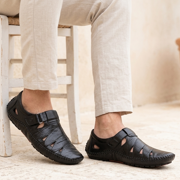 Devryn - Slip Ons