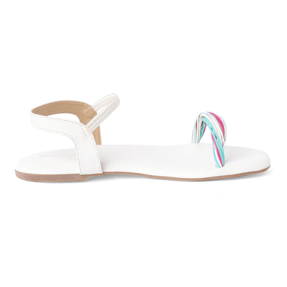 Chic Matt Finish White Flat Sandals For Everyday Casuals