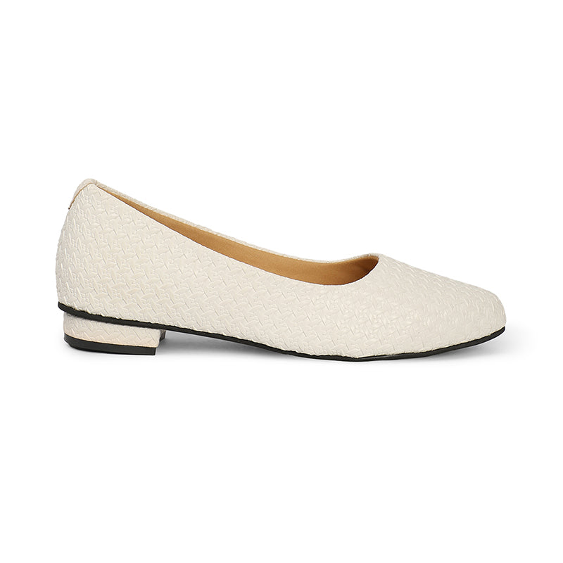 Thalia - White Ballerina Flats
