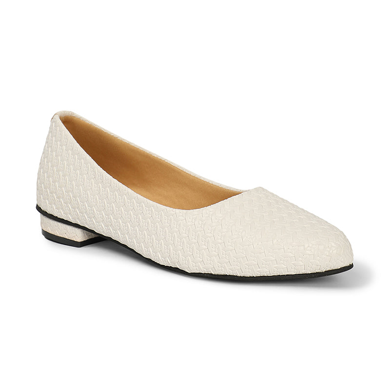 Thalia - White Ballerina Flats