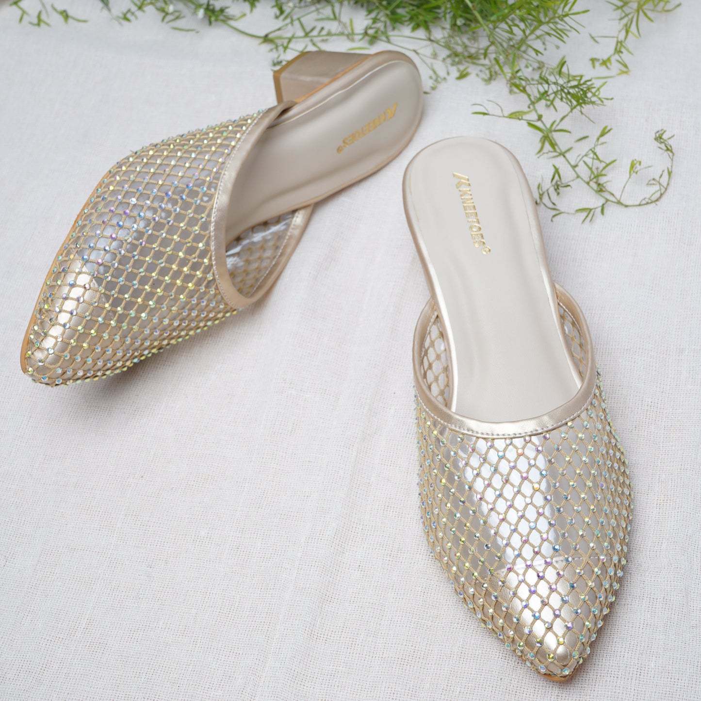 Fashionable Glitter Gold Slipper featuring Closed toe Design for Wedding wear