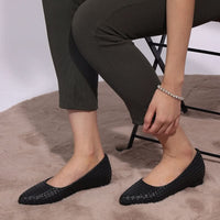 Thalia  - Black Ballerina Flats