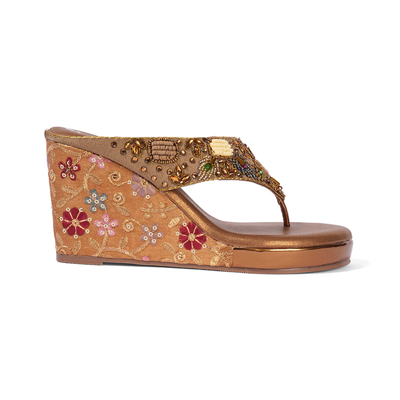 Navya - Wedges