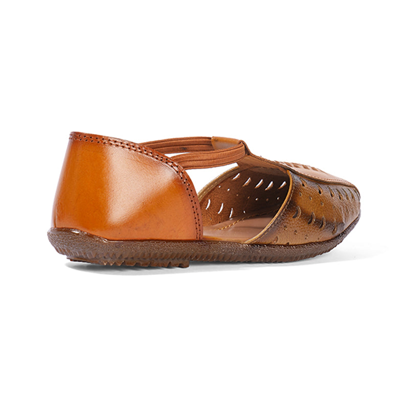 Maeve - Tan Sandals