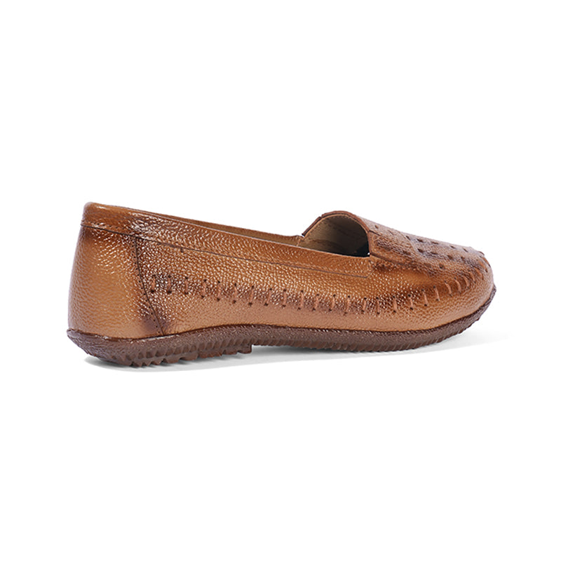 Clara - Tan Moccasin