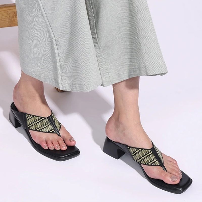Noir Contemporary Pattern Block Sandals