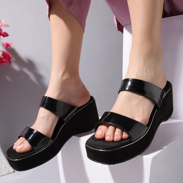 Serene - Black Wedges